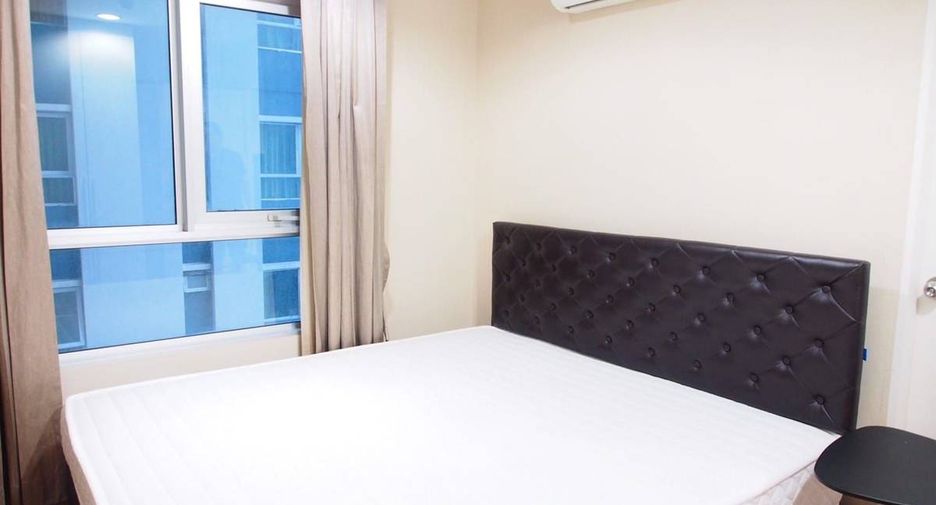 Condo en alquiler de 2 habitaciones en Huai Khwang, Bangkok