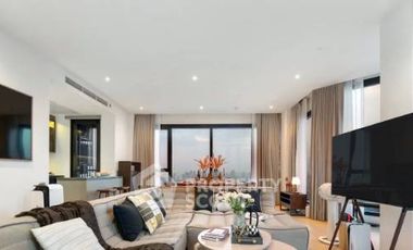 For rent 2 bedrooms condo in Huai Khwang, Bangkok