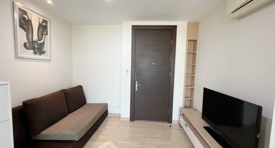 À louer 1 chambre condo à Huai Khwang, Bangkok