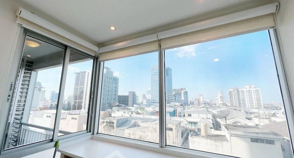 À louer 1 chambre condo à Huai Khwang, Bangkok