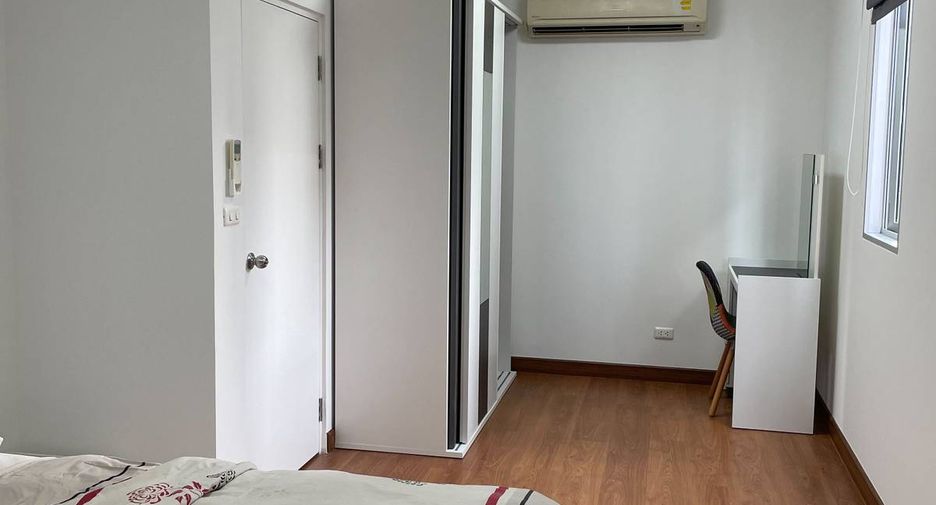 Condo en alquiler de 1 habitaciones en Khlong Toei, Bangkok