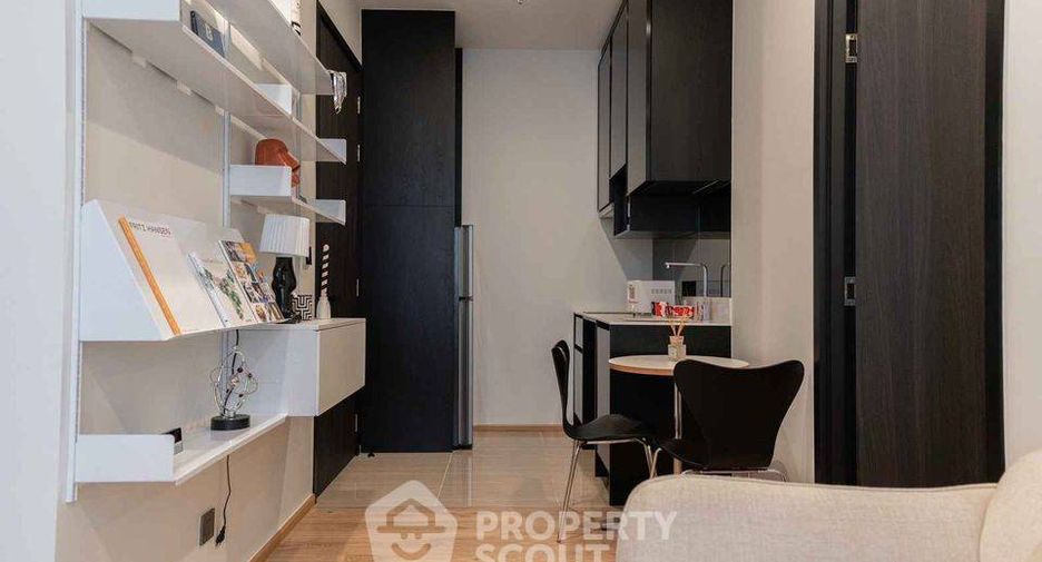For rent 1 bed condo in Phaya Thai, Bangkok