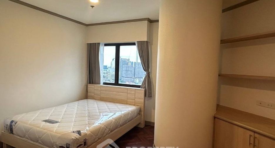 For rent 2 bedrooms condo in Bang Na, Bangkok