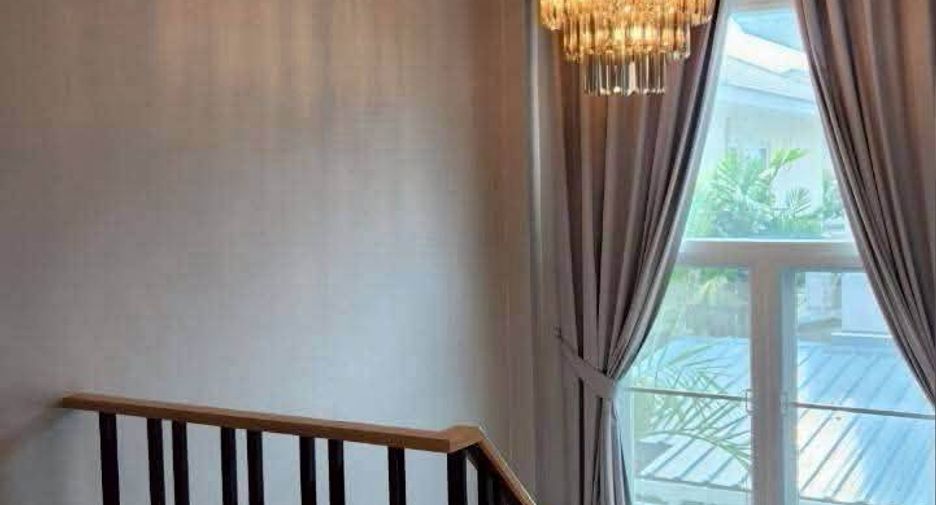 Casa en alquiler de 3 habitaciones en Don Mueang, Bangkok