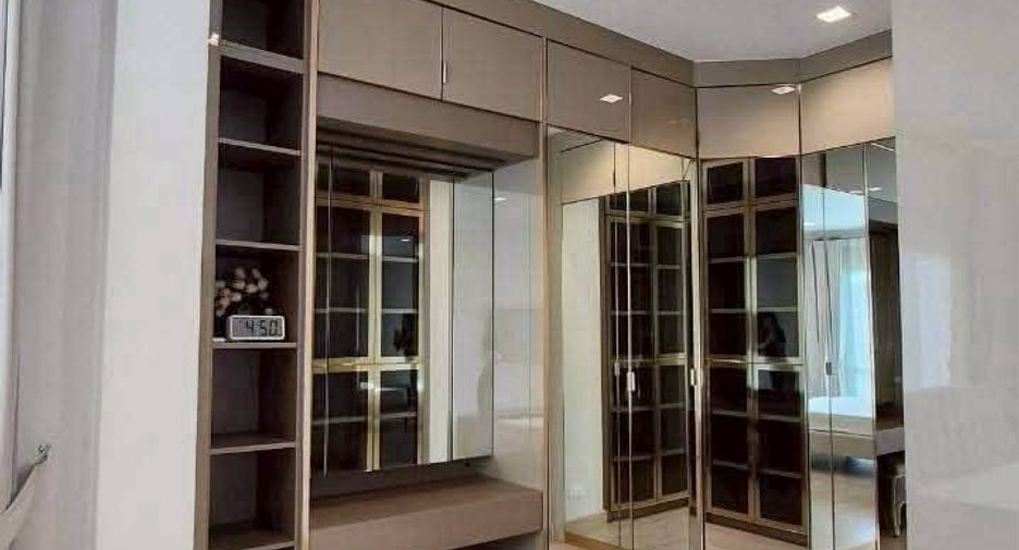 Casa en alquiler de 3 habitaciones en Don Mueang, Bangkok