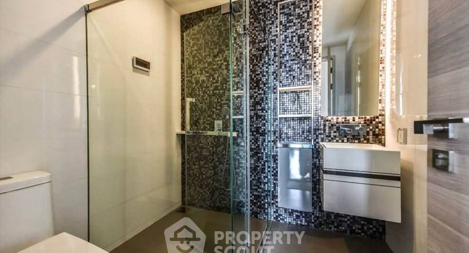 Condo en alquiler de 2 habitaciones en Sathon, Bangkok