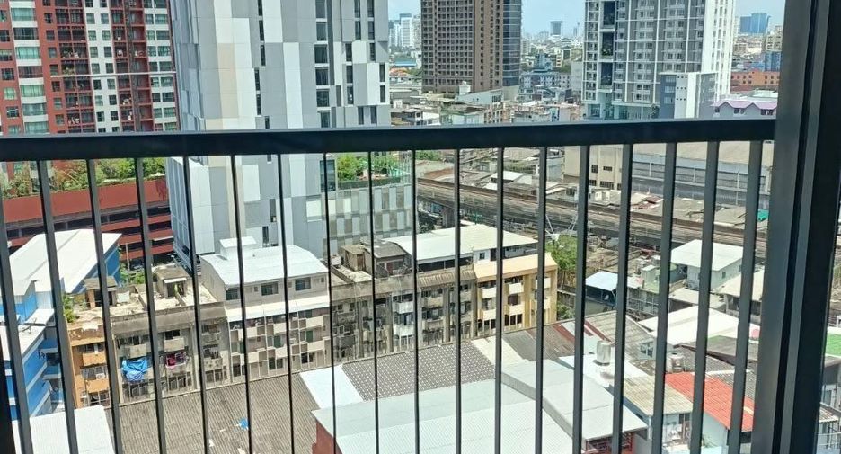 For rent 2 ベッドルーム condo in Khlong Toei, Bangkok