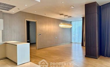 Condo en alquiler de 3 habitaciones en Khlong San, Bangkok