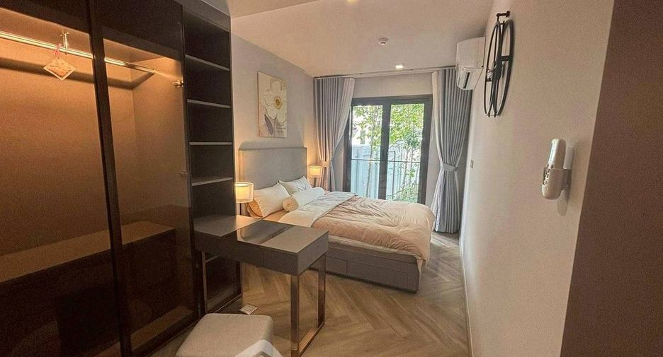 For rent 2 bedrooms condo in Watthana, Bangkok