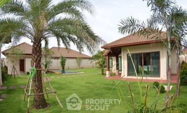 For rent 3 bedrooms villa in Bang Lamung, Chonburi