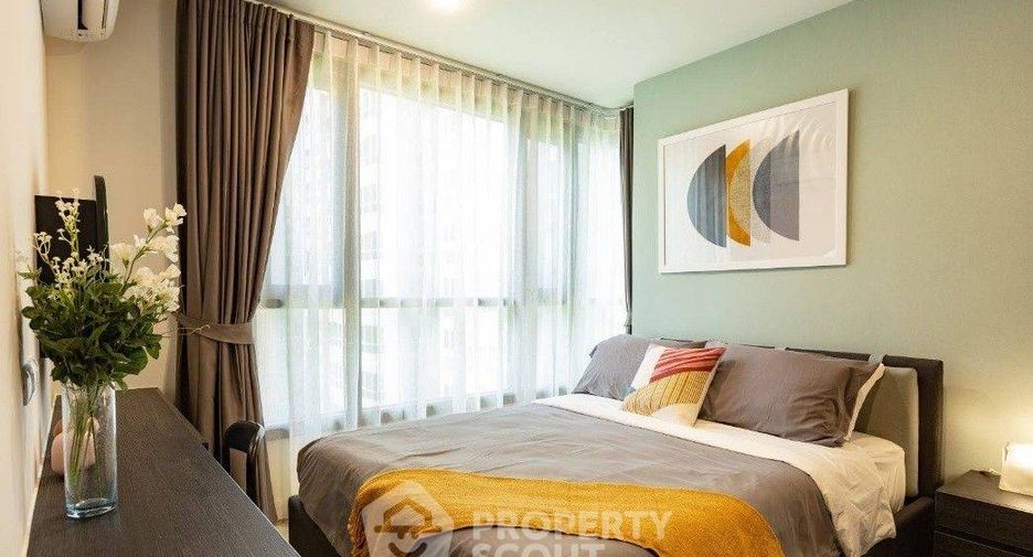 For rent 2 bedrooms condo in Huai Khwang, Bangkok