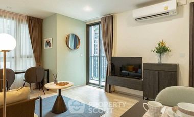For rent 2 bedrooms condo in Huai Khwang, Bangkok