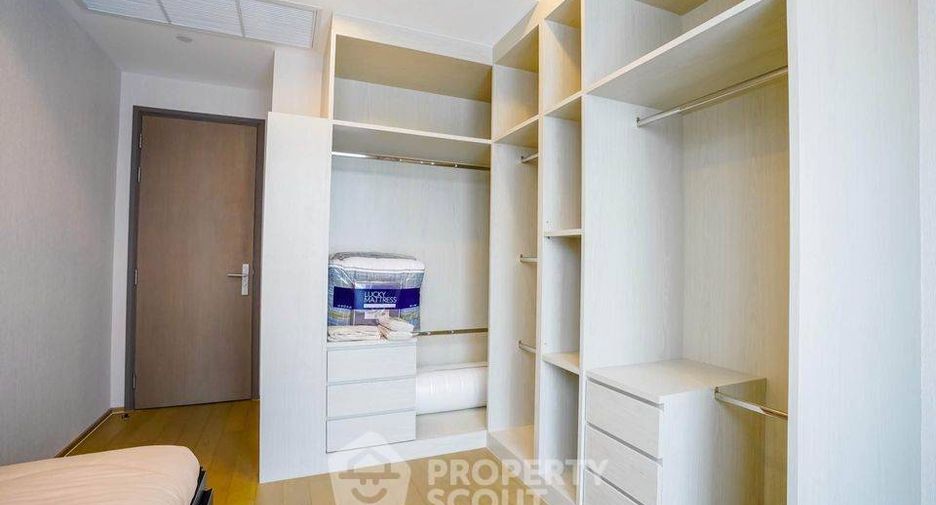 For rent 2 ベッドルーム condo in Bang Rak, Bangkok