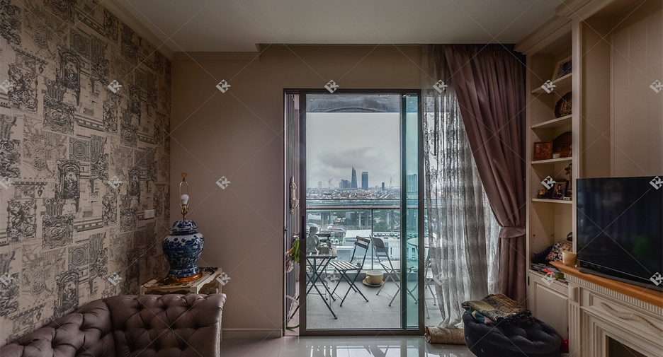 À vendre 2 chambres condo à Yan Nawa, Bangkok