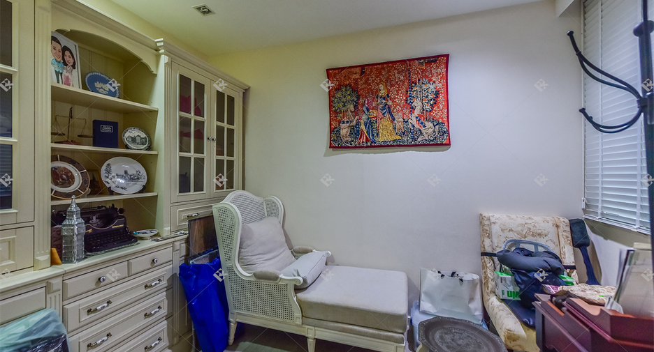 À vendre 2 chambres condo à Yan Nawa, Bangkok
