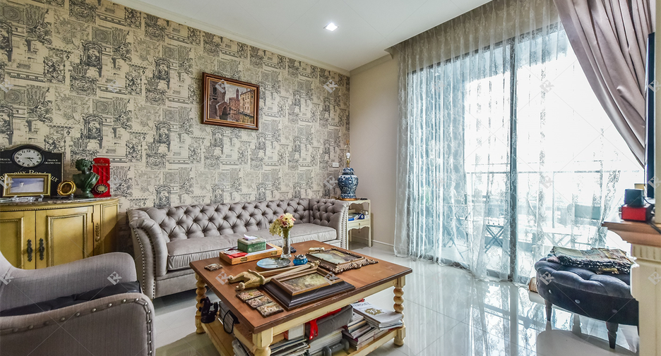 À vendre 2 chambres condo à Yan Nawa, Bangkok