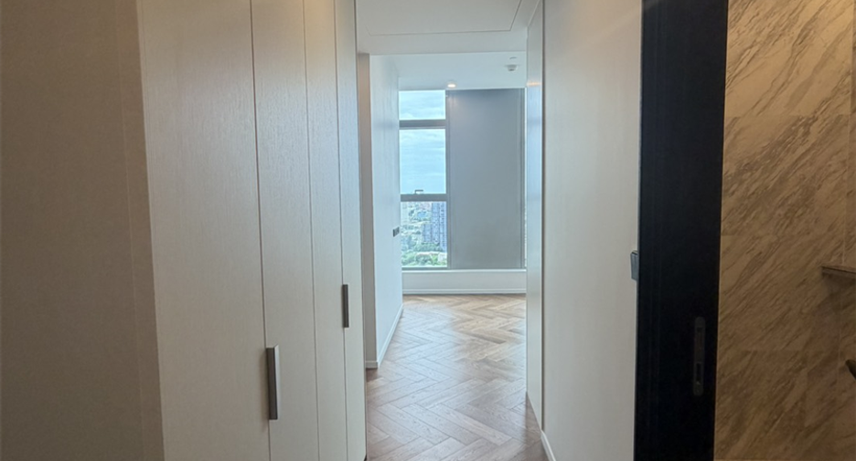 Condo en alquiler de 2 habitaciones en Khlong Toei, Bangkok