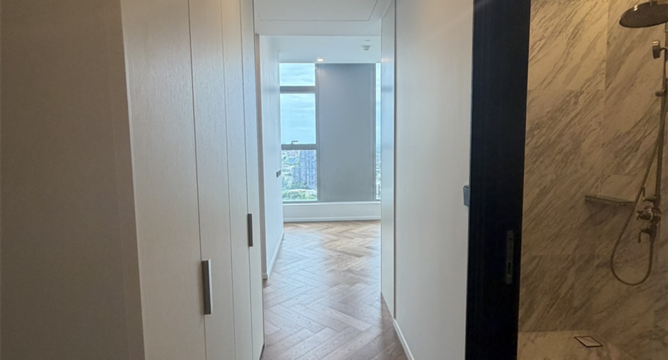 Condo en alquiler de 2 habitaciones en Khlong Toei, Bangkok