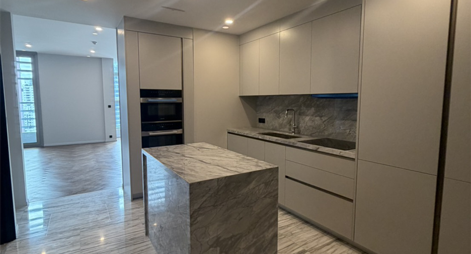 Condo en alquiler de 2 habitaciones en Khlong Toei, Bangkok