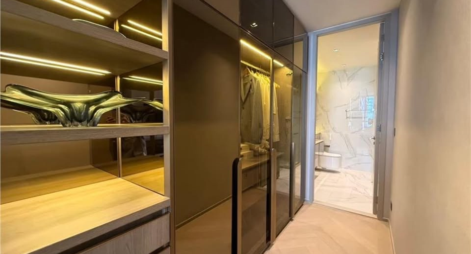 Condo en alquiler de 2 habitaciones en Sathon, Bangkok