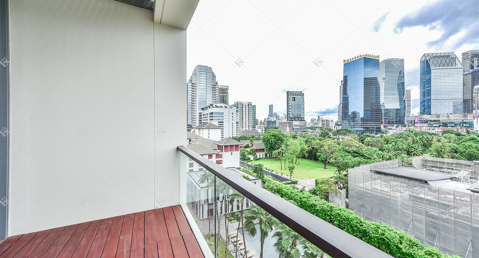 For rent 2 bedrooms condo in Sathon, Bangkok