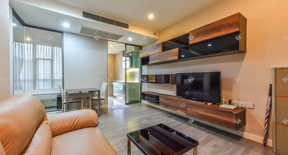 Condo en alquiler de 1 habitaciones en Sathon, Bangkok