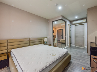 Condo en alquiler de 1 habitaciones en Sathon, Bangkok
