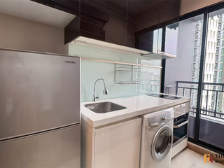 Condo en venta de 1 habitaciones en Huai Khwang, Bangkok