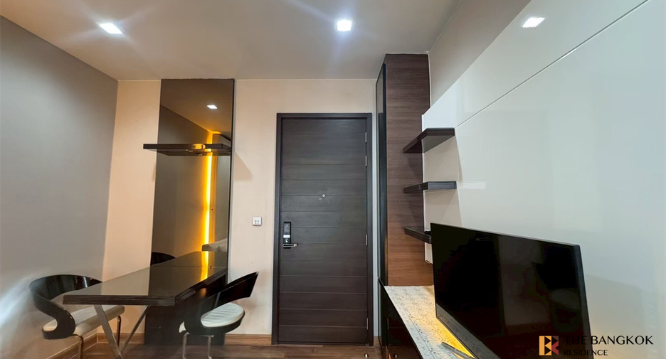 For sale 1 bed condo in Huai Khwang, Bangkok