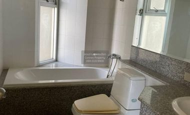 For sale 3 bedrooms condo in Sathon, Bangkok