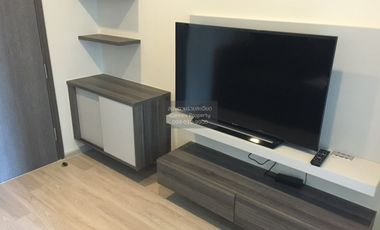 Wohnung zur Miete mit 1 Zimmer in Huai Khwang, Bangkok