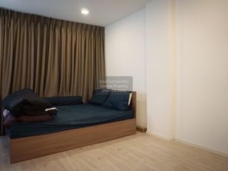 À louer 1 chambre condo à Lat Phrao, Bangkok