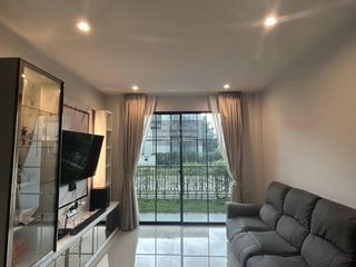 Casa en alquiler de 4 habitaciones en Khlong Sam Wa, Bangkok