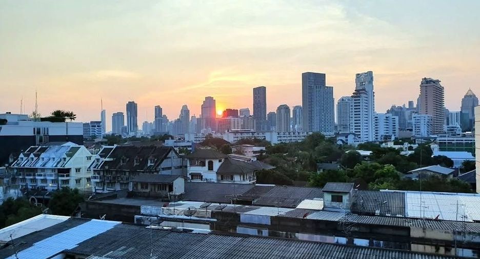 Condo en alquiler de estudio en Yan Nawa, Bangkok