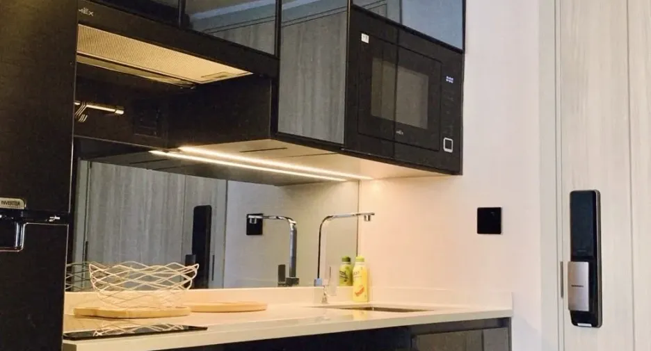À vendre 1 chambre condo à Bang Rak, Bangkok