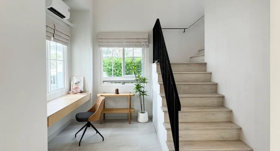 For sale 3 ベッドルーム townhouse in Bang Phli, Samut Prakan