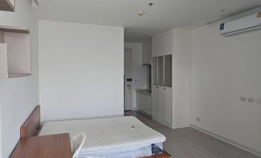 Condo en venta de estudio en Huai Khwang, Bangkok