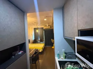For rent studio condo in Phaya Thai, Bangkok