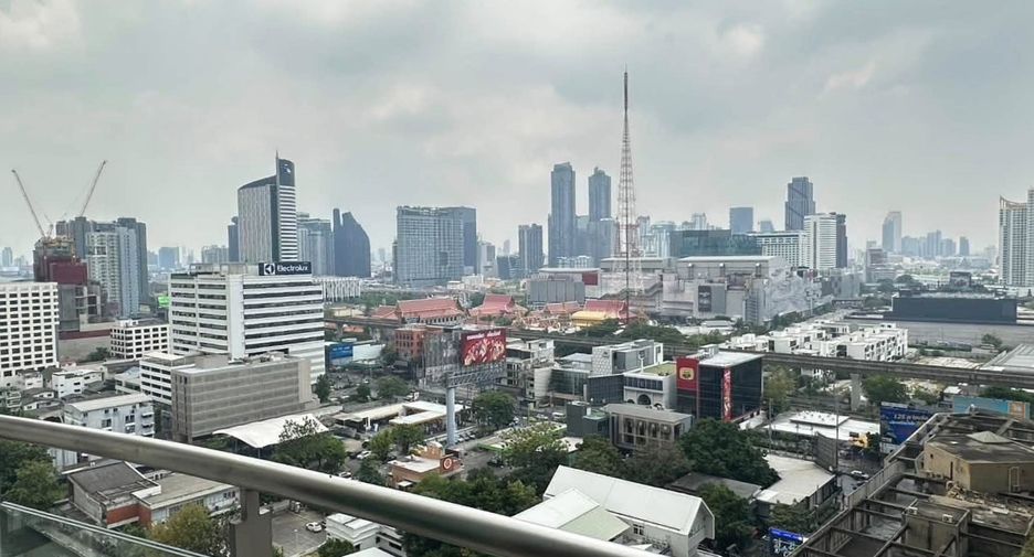 Condo en alquiler de 2 habitaciones en Watthana, Bangkok