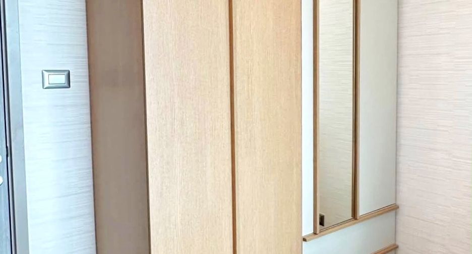 Condo en alquiler de 2 habitaciones en Watthana, Bangkok