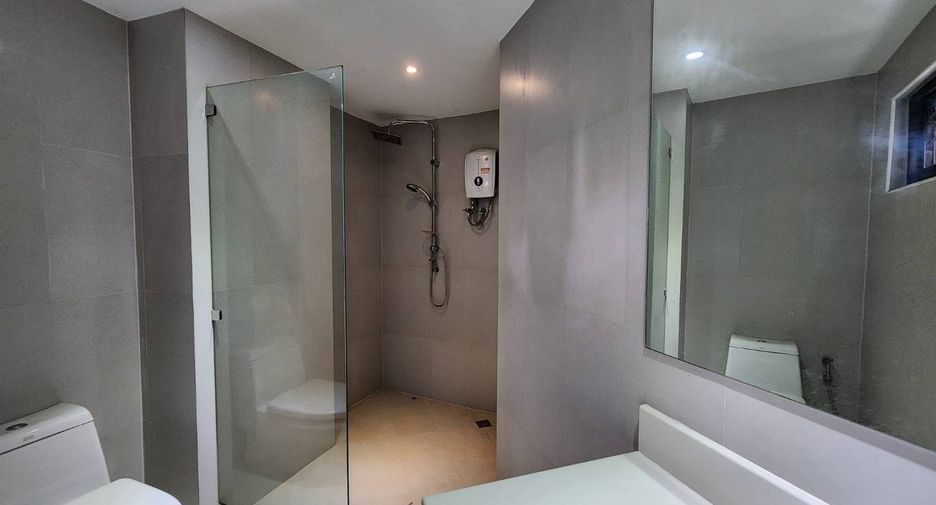 For rent and for sale 2 bedrooms condo in Watthana, Bangkok