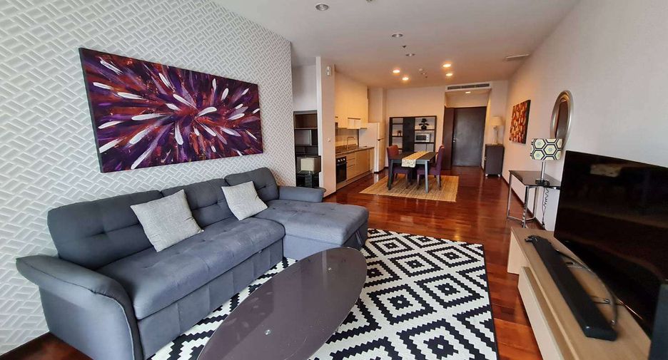 For rent 2 bedrooms condo in Watthana, Bangkok