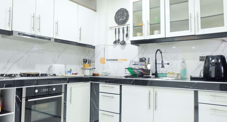 For rent and for sale 3 bedrooms house in Bang Lamung, Chonburi