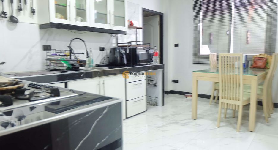 For rent and for sale 3 bedrooms house in Bang Lamung, Chonburi