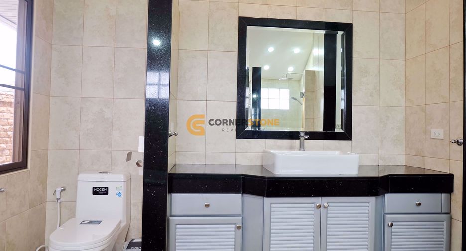 For rent 3 bedrooms house in Bang Lamung, Chonburi