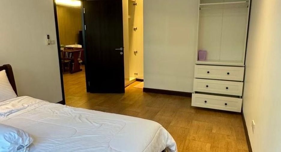 For rent 2 bedrooms condo in Mueang Phuket, Phuket