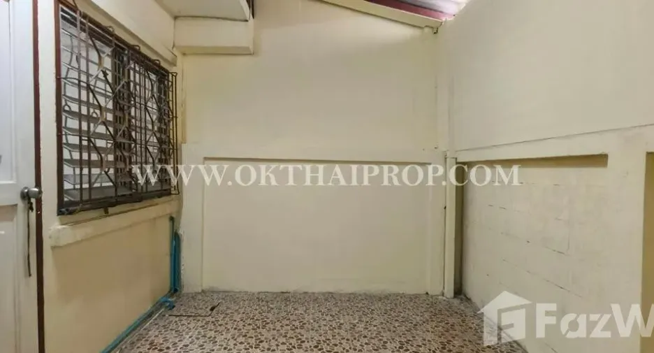 For sale 2 bedrooms townhouse in Pak Kret, Nonthaburi