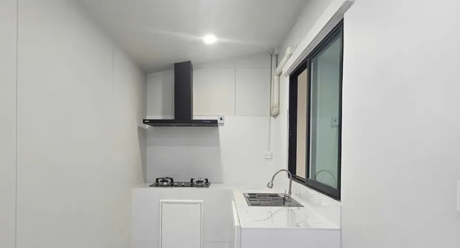 For rent 3 bedrooms townhouse in Bang Bua Thong, Nonthaburi