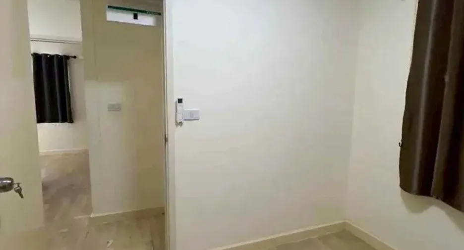 For rent 3 ベッドルーム townhouse in Pak Kret, Nonthaburi