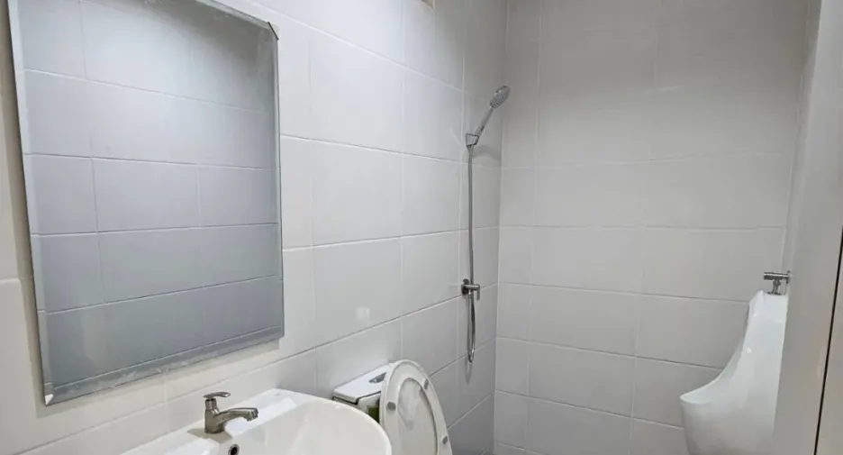 For rent 4 bedrooms townhouse in Bang Bua Thong, Nonthaburi